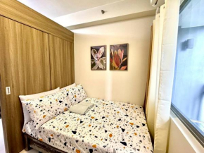 Fame Residence - 1 Bedroom Unit with Fast Wifi